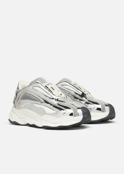 AA x GmbH Sneaker