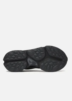 AA x GmbH Sneaker