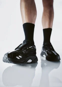 AA x GmbH Sneaker