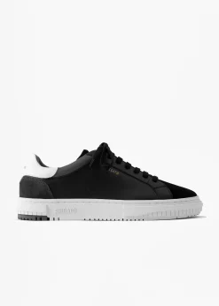 Atlas Sneaker