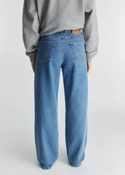 Clara Wide-Leg Jeans