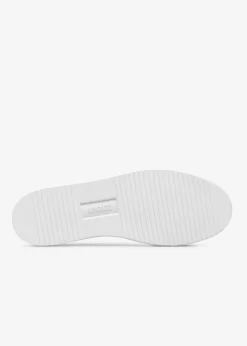 Clean 90 Sneaker