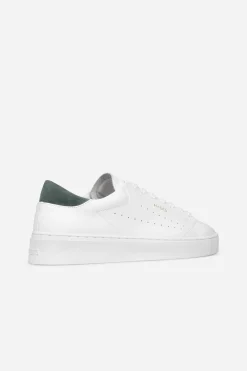Court Sneaker