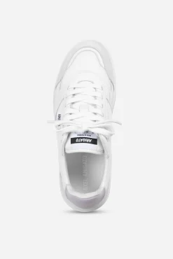 Dice Deuce Sneaker
