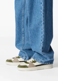 Dice Lo Sneaker