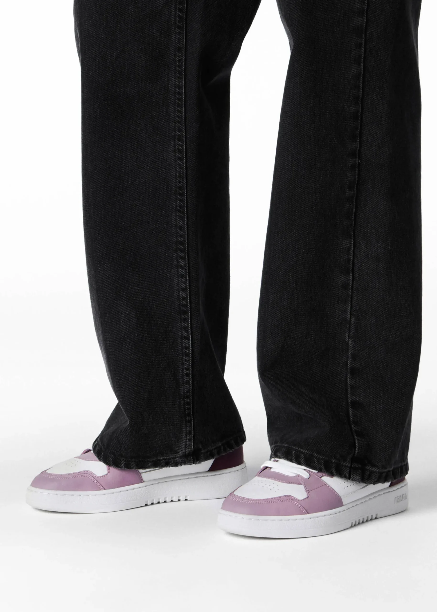 Dice Lo Sneaker