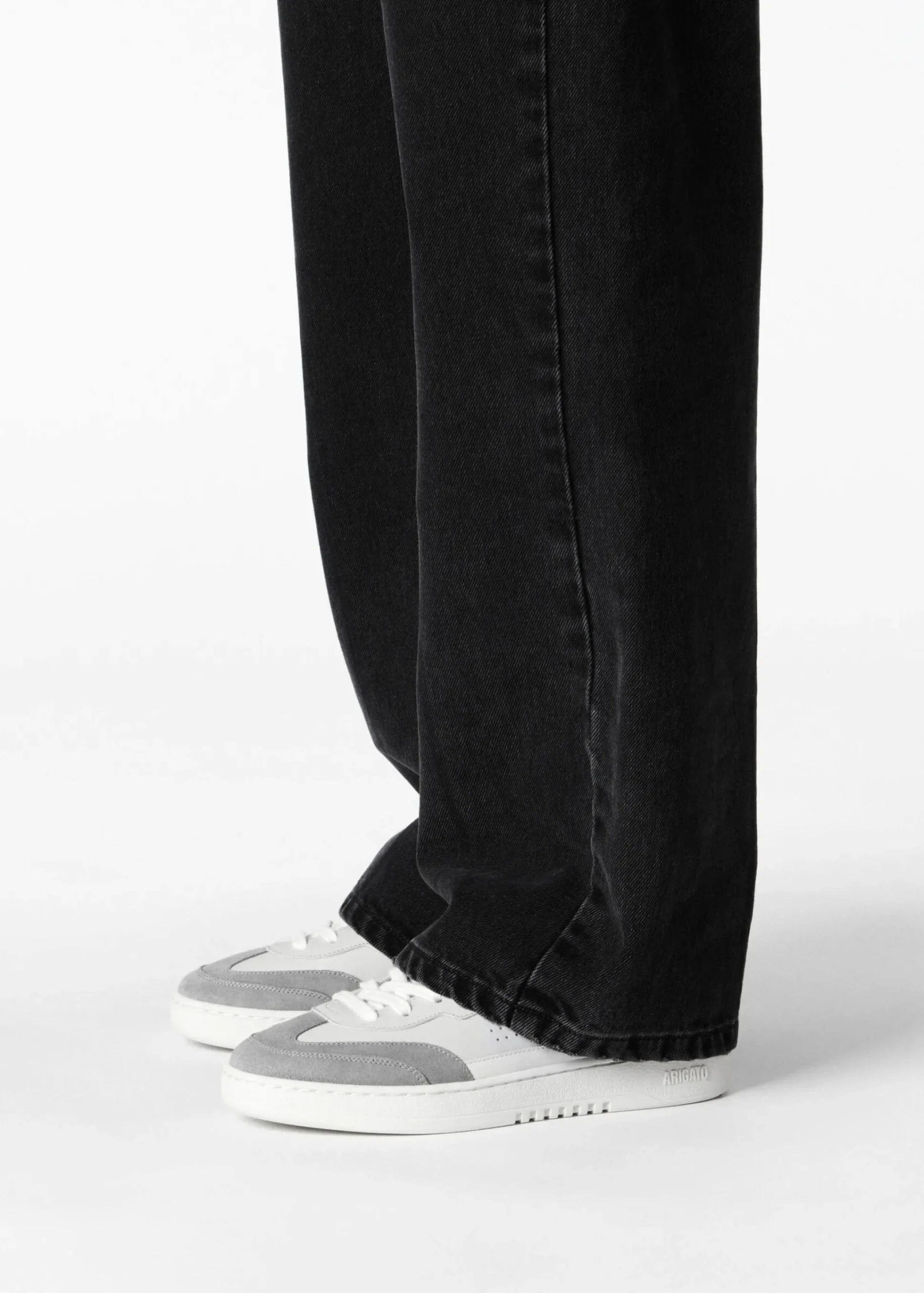 Dice T-Toe Sneaker