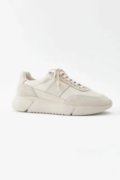 Genesis Vintage Runner