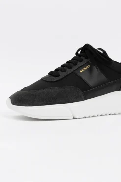 Genesis Vintage Runner