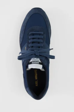 Genesis Vintage Runner