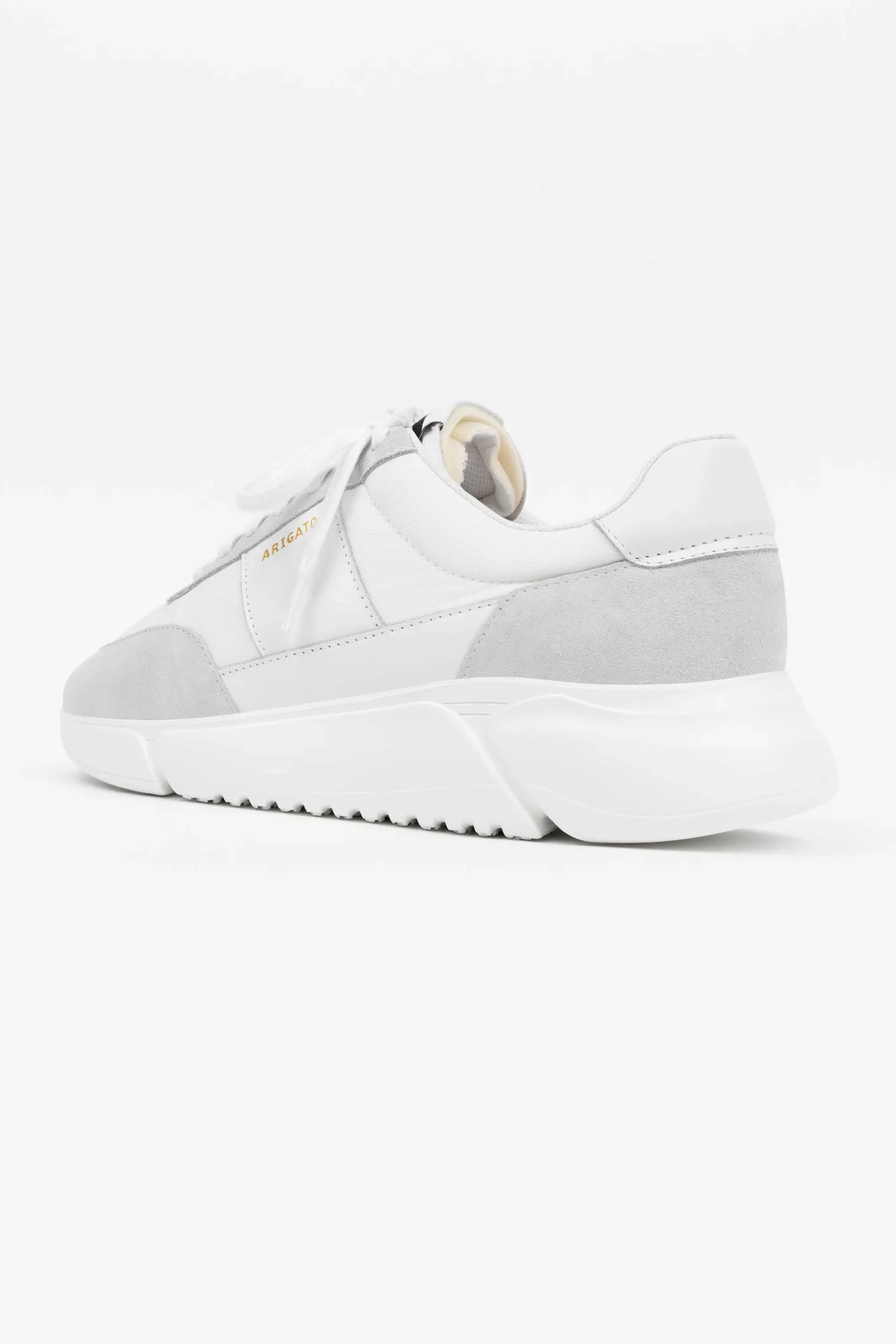 Genesis Vintage Runner