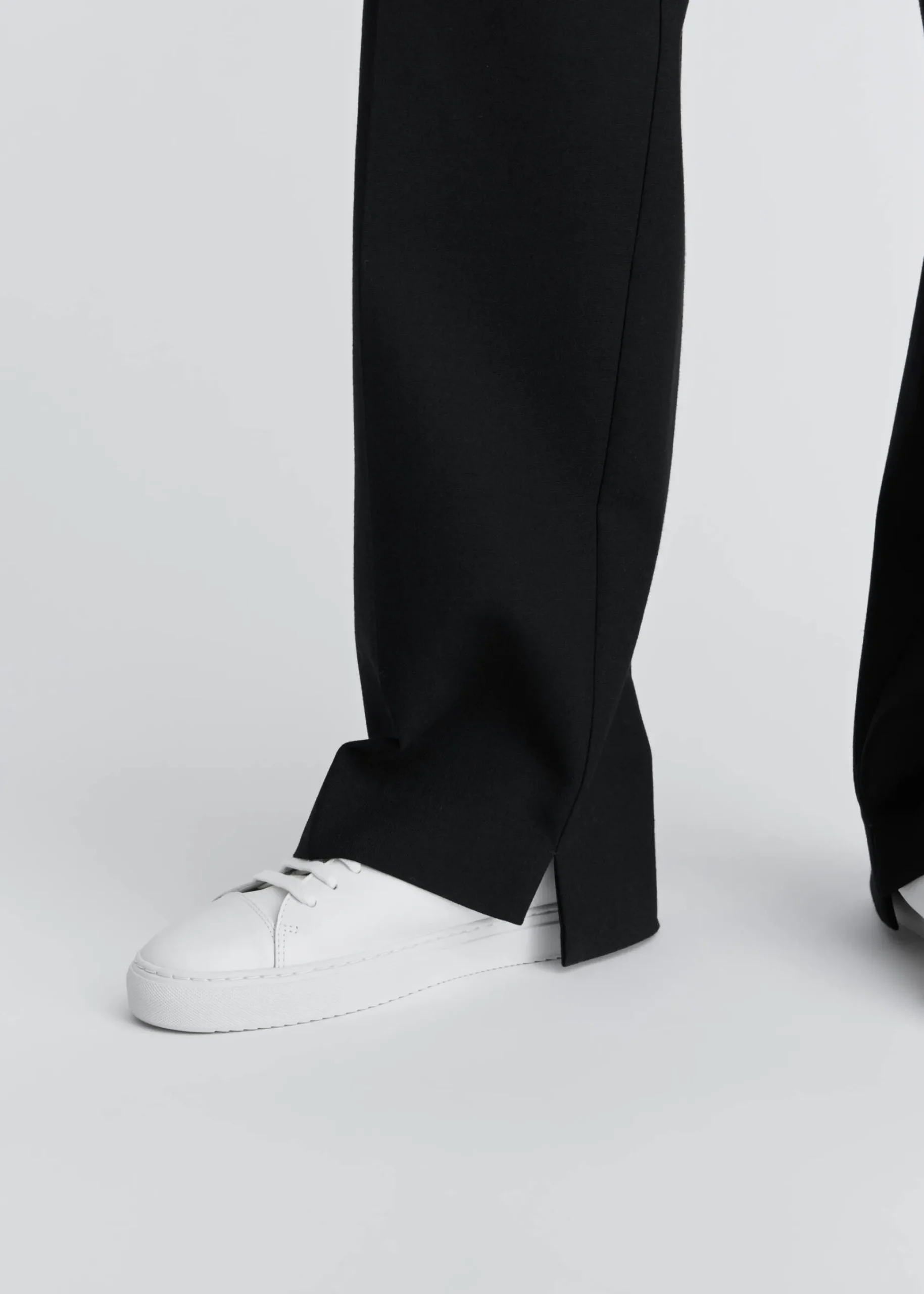 Irvine Relaxed Trousers