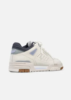 Onyx Sneaker