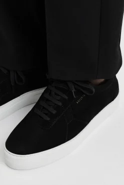 Platform Sneaker