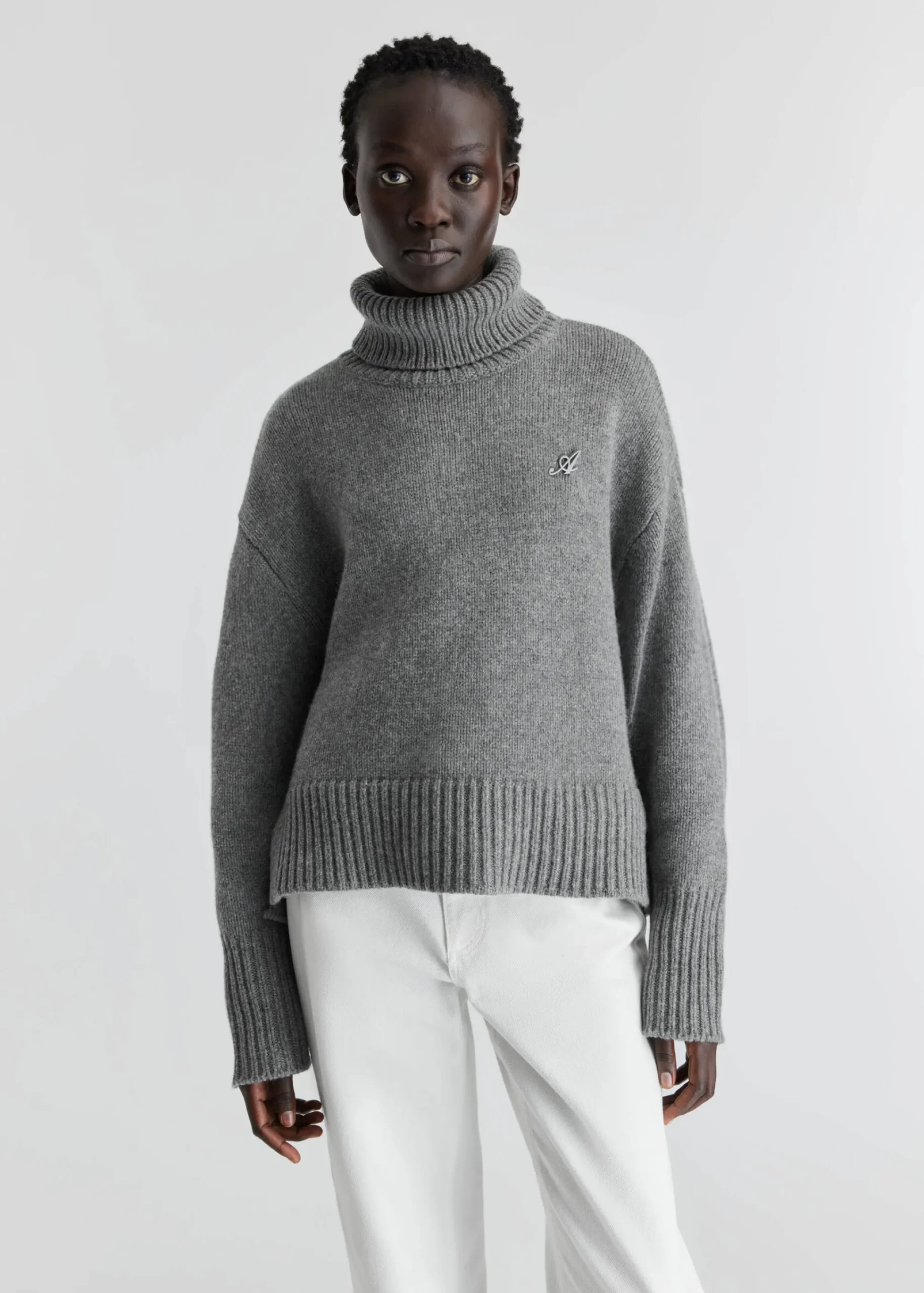 Remain Cropped Sweater