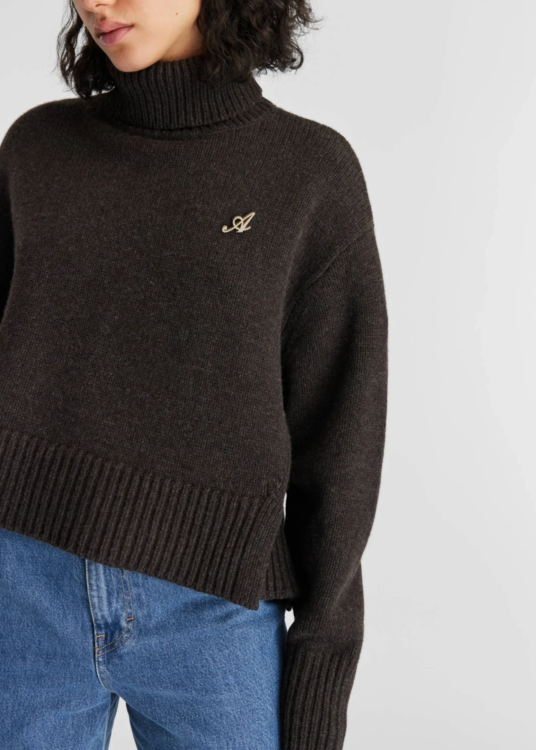 Remain Cropped Sweater