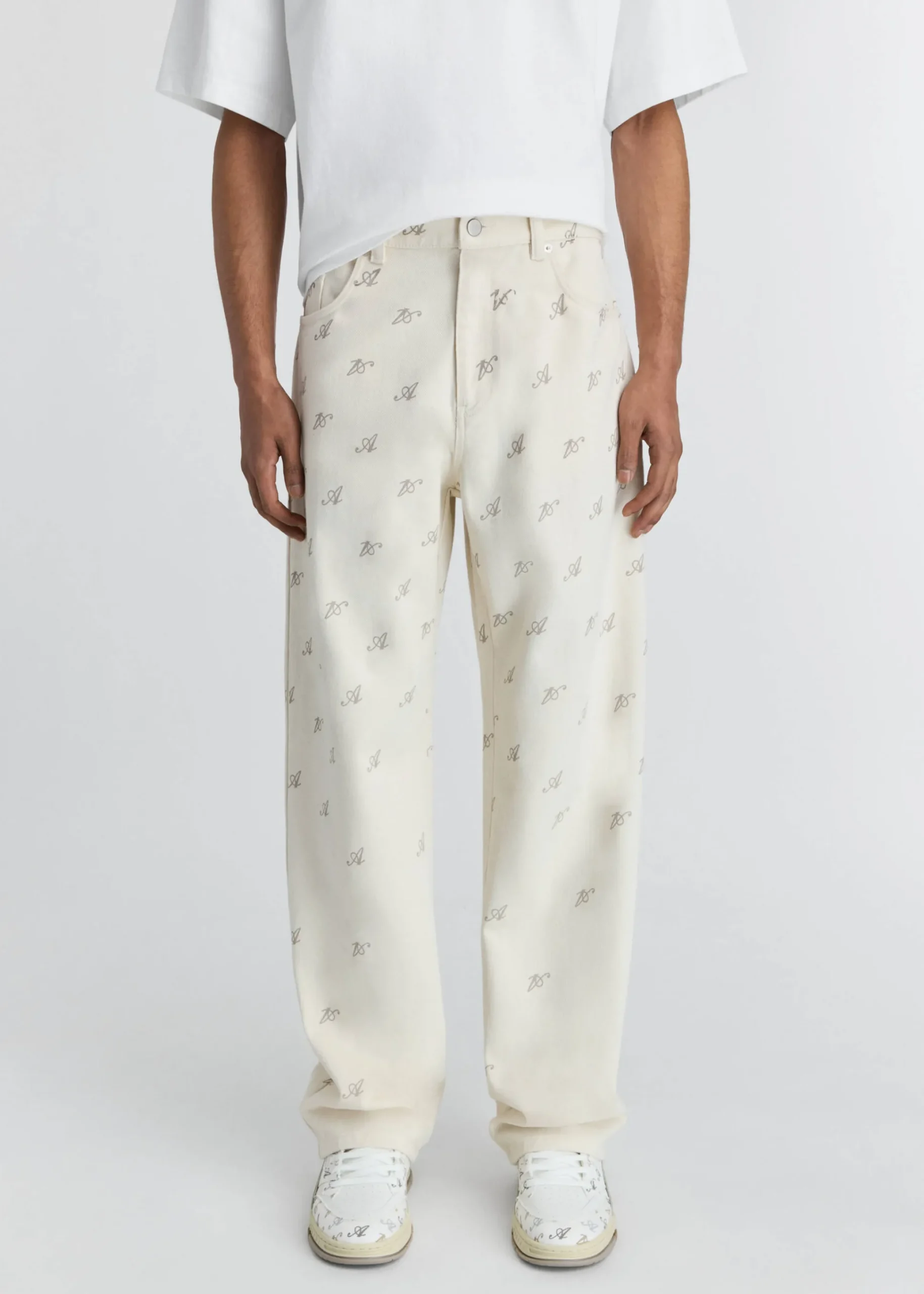 10 Years Relaxed Jeans